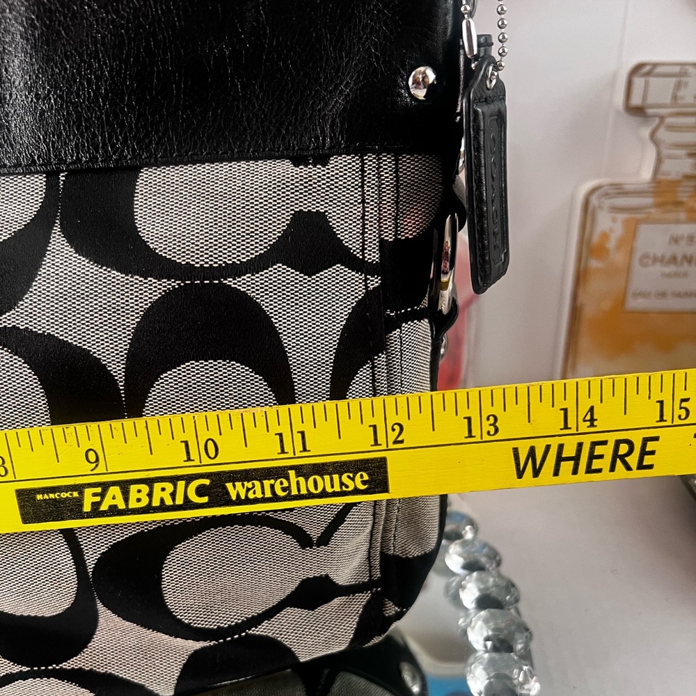 Coach Black and Cream Women's Bag - Picture 10 of 16